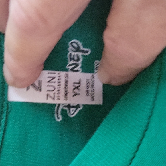 Disney Youth XL Christmas Top New Unisex - Picture 4 of 4